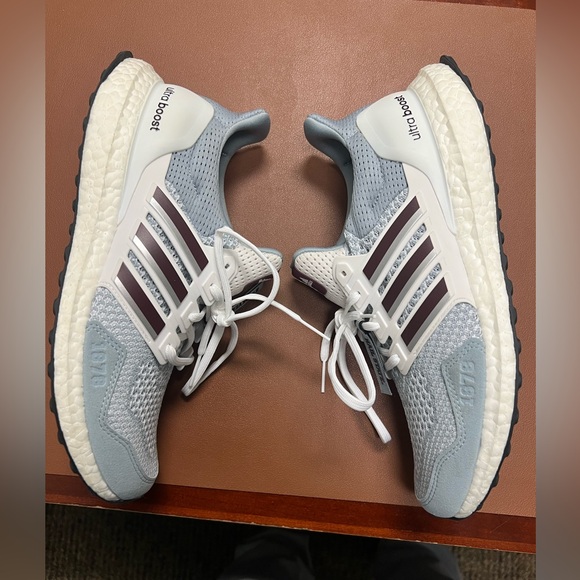 Mississippi State Adidas Shoes men’s size 9.5 - Picture 3 of 11